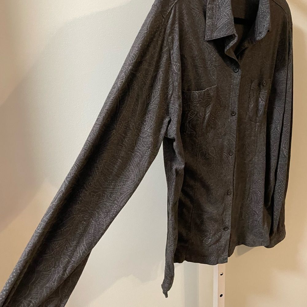 Woolrich Button Down Double Pocket Long Sleeve Sh… - image 2